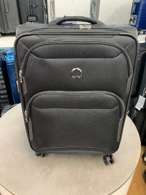 Expandable packing cubes sets in various sizes for organized suitcase packingDelsey Sky Max 2.0 24" Expandable Spinner 40328482000