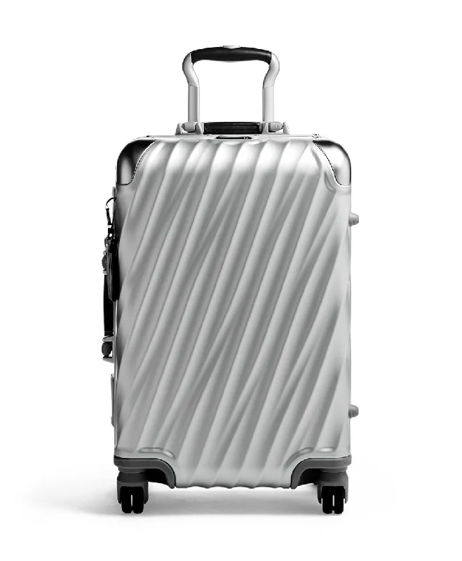 Leather luggage handles for a comfortable and stylish gripTumi 19 Degree Aluminum International Carry-On SILVER 98817-1776