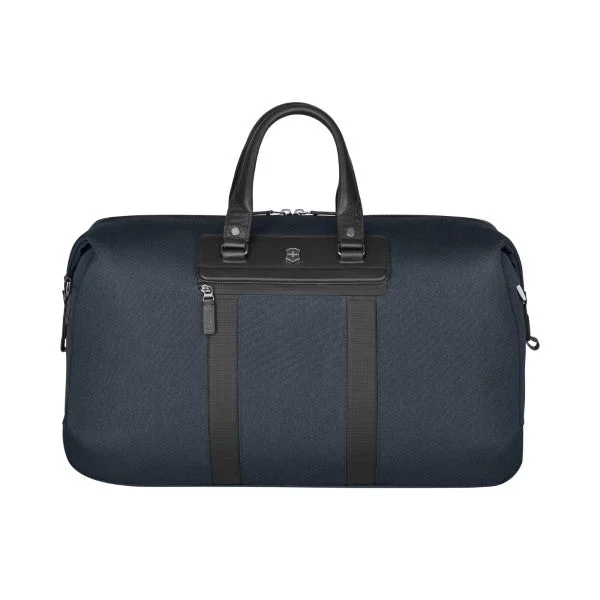 Leather luggage handles for a comfortable and stylish gripVictorinox Architecture Urban2 Weekender Holdall