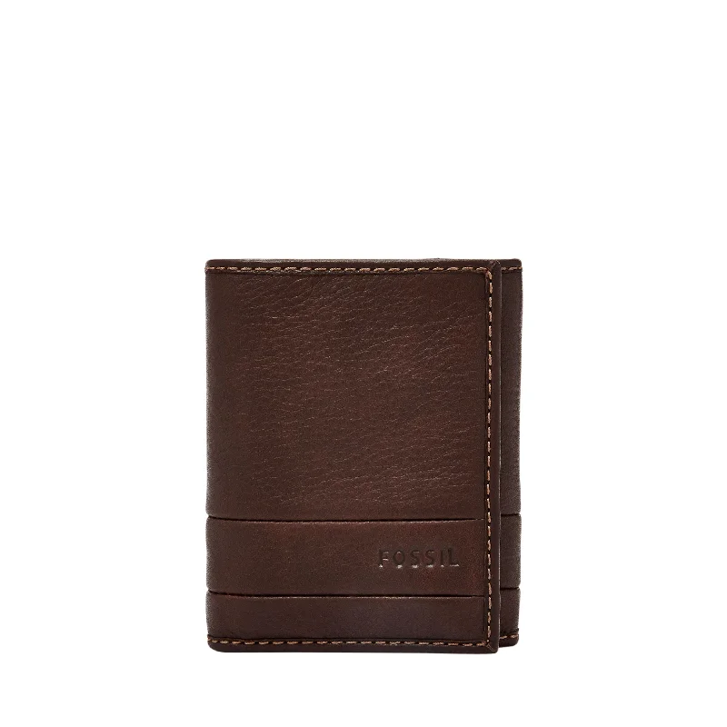 Money clips with magnetic closureFossil Men's Lufkin Leather Trifold