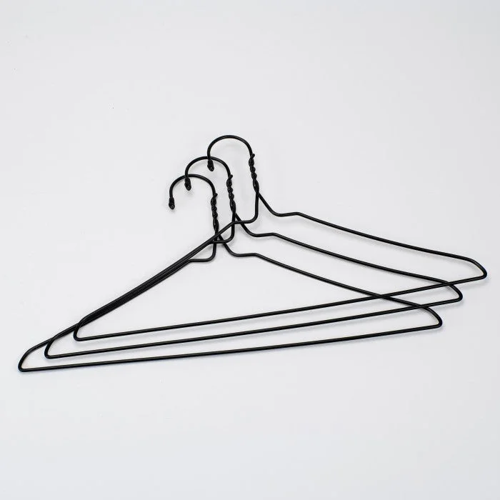 Briggs & Riley Wire Hanger