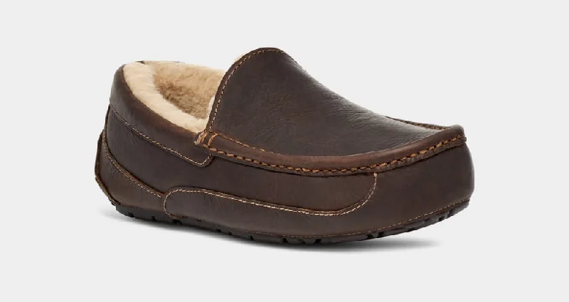 UGG Men's Ascot Matte Leather Slipper