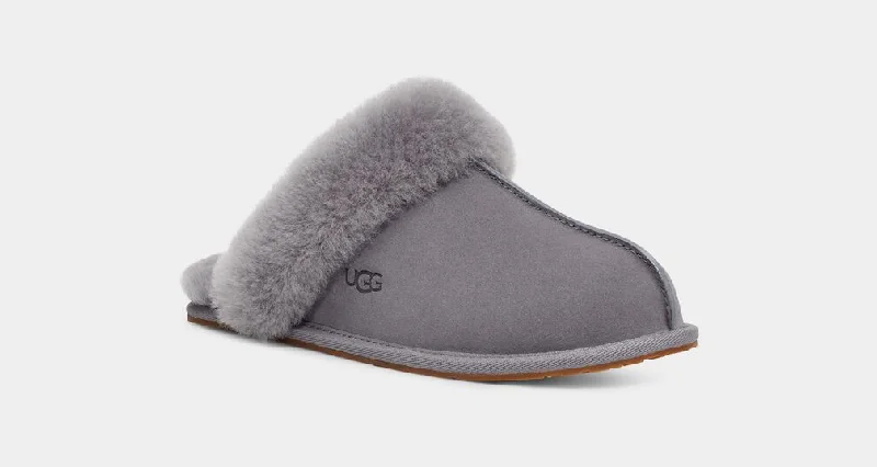 UGG  Women's II Slippers