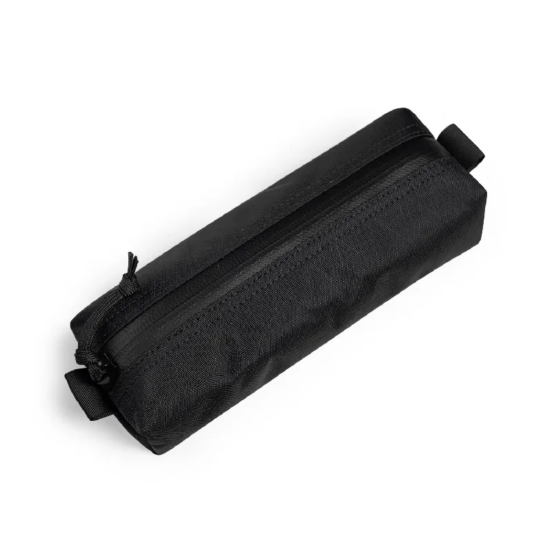 Travel bag with a retractable garment rack for easy unpackingCtactical Pencil Case - XPAC VX42