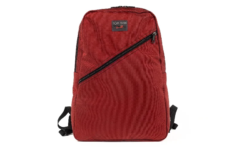 Soft - sided travel bag with reinforced corners for durabilityDaylight Backpack